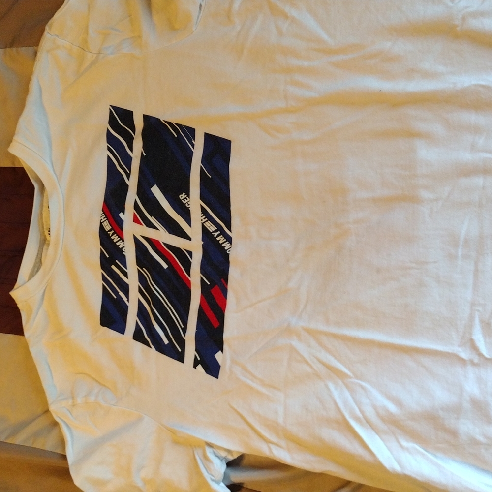 Tommy t-shirt